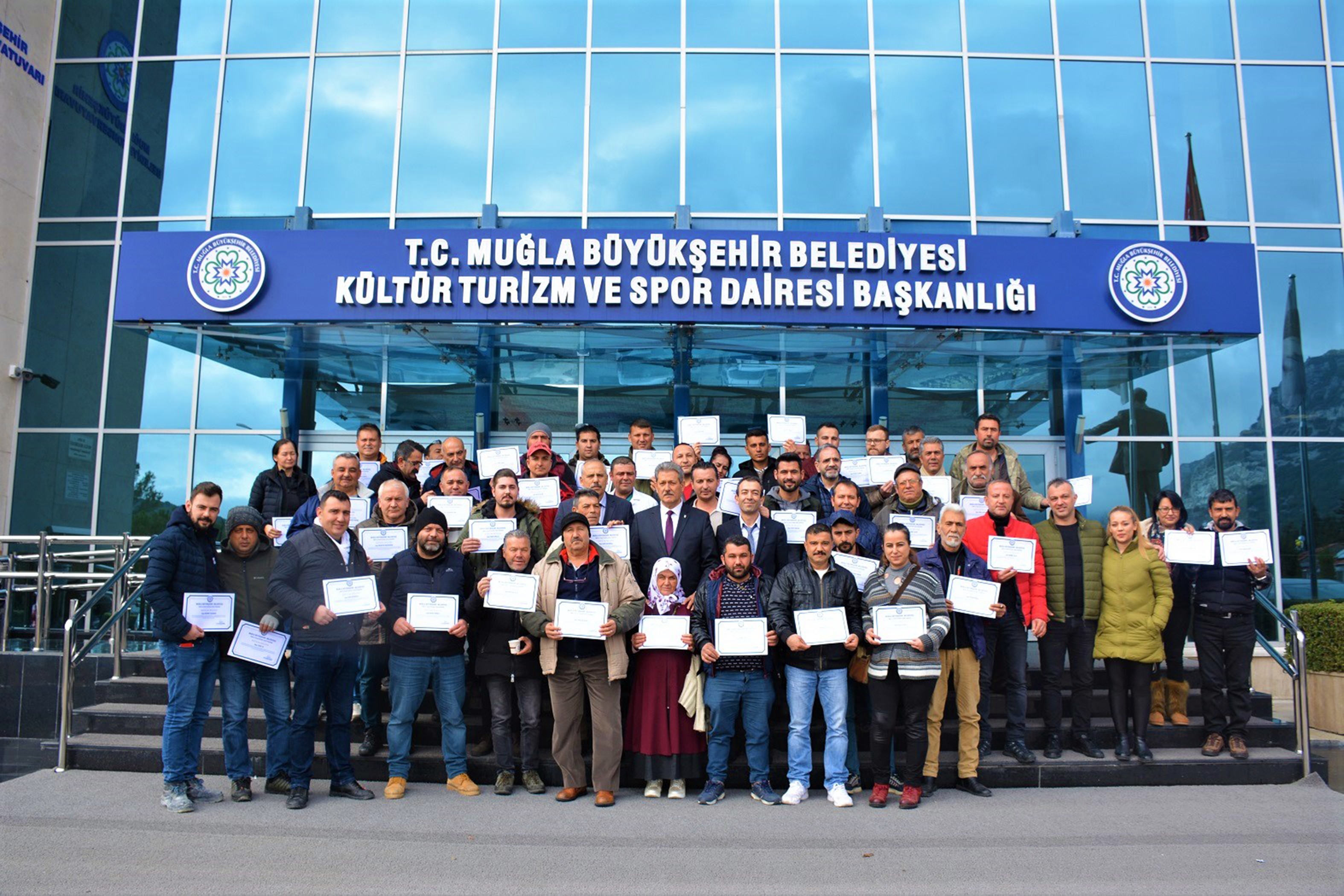 Ev ve süs hayvanları satışı yapanlara eğitim « Muğla Haber Gazetesi